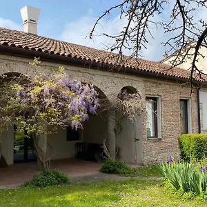 Borgo Buzzaccarini Rocca Di Castello Farm stay Monselice